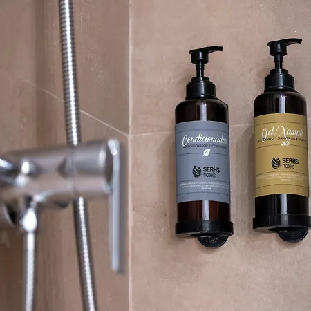 Serhs Del Port برشلونة